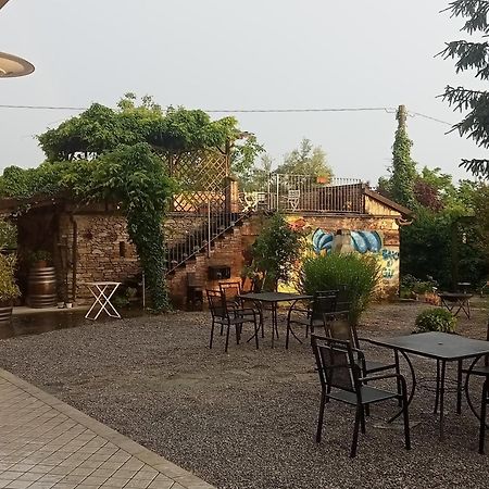 Agriturismo Bric Di Gai Monforte D'Alba Luaran gambar